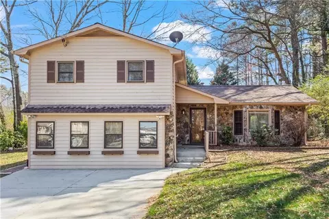 5266 Cobblestone Way NW, Lilburn, GA 30047
