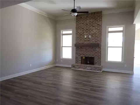 150 Camden Loop, Jefferson, GA 30549 photo 4
