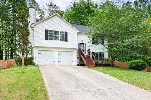 120 Carrie Dr, Dallas, GA 30157