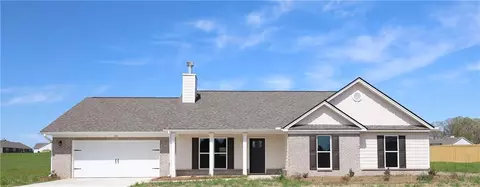 430 Mulberry Grove Dr, Winder, GA 30680