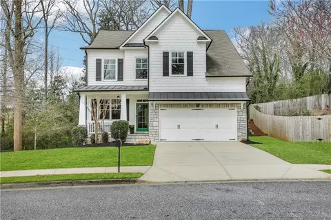 2204 Collins Ridge Dr NW, Atlanta, GA 30318