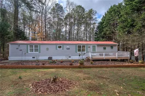 4909 Pickys Holw SE, Acworth, GA 30102