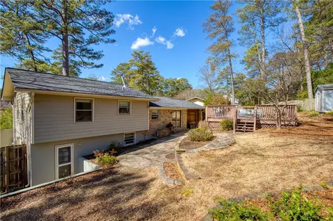 Exterior - 2735 Pioneer Ct, Chamblee, GA 30341 photo 14 of 18
