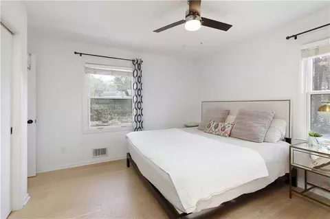 Bedroom - 2735 Pioneer Ct, Chamblee, GA 30341 photo 2 of 3