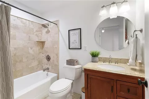 Bath - 2735 Pioneer Ct, Chamblee, GA 30341 photo 2 of 2