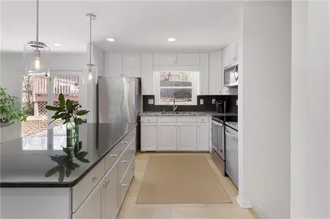 Kitchen - 2735 Pioneer Ct, Chamblee, GA 30341 photo 5 of 7