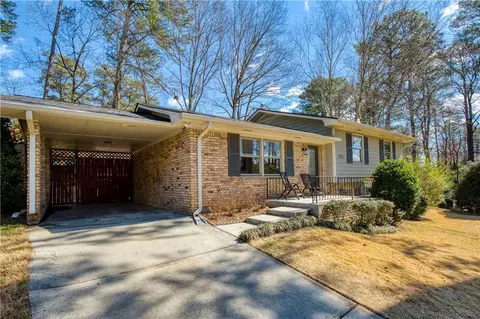 Exterior - 2735 Pioneer Ct, Chamblee, GA 30341 photo 2 of 18