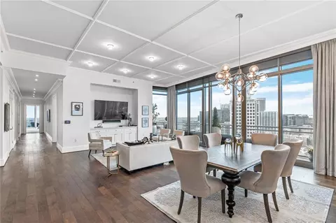 1065 Peachtree St NE #3204, Atlanta, GA 30309