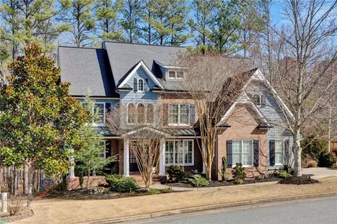4985 Millwood Dr, Canton, GA 30114