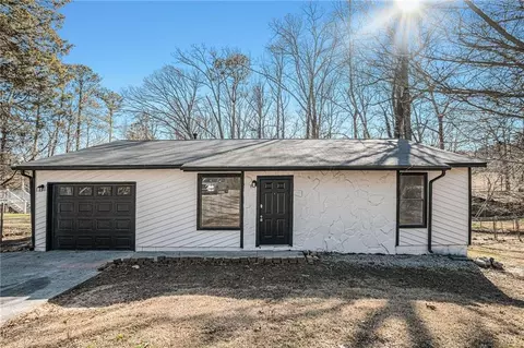 65 Lester Rd SW, Lawrenceville, GA 30044