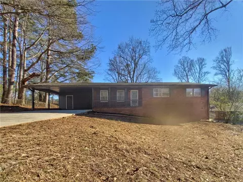 51 Tammy Dr, Dallas, GA 30132