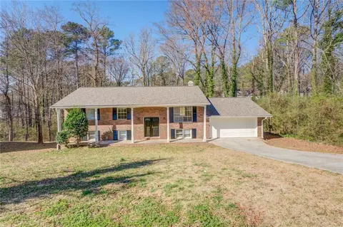 1593 Elm Ridge Way, Stone Mountain, GA 30083