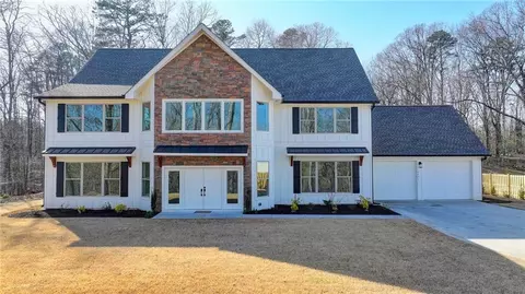 2003 Riverwood Dr, Gainesville, GA 30501