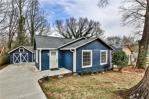 495 Lake Dr, Hapeville, GA 30354