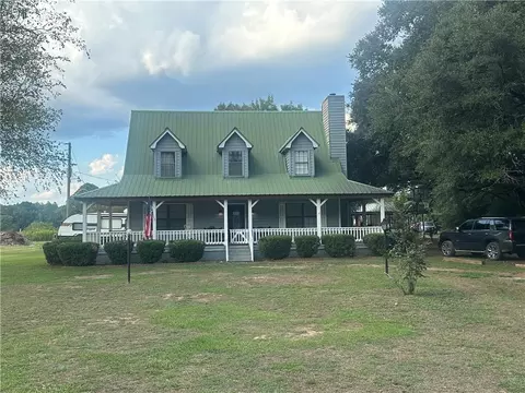 7850 Dedicated Apt A Rd, Grand Bay, AL 36541