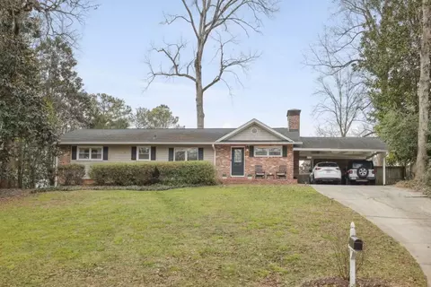 571 Valley Ln, Sandy Springs, GA 30328