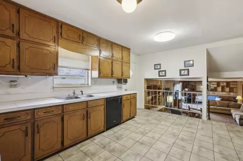 Kitchen - 4297 Chamblee Dunwoody Rd, Chamblee, GA 30341 photo 4 of 4