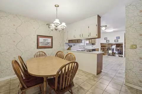 Dining - 4297 Chamblee Dunwoody Rd, Chamblee, GA 30341 photo 2 of 2