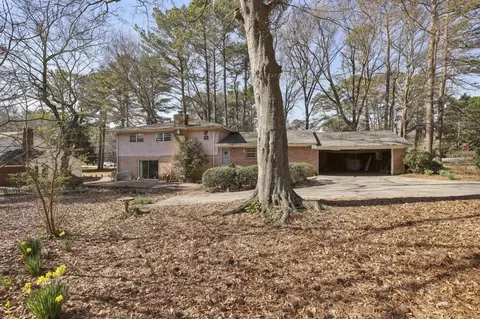 Exterior - 4297 Chamblee Dunwoody Rd, Chamblee, GA 30341 photo 4 of 8