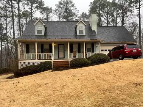 2723 Oakwood Dr, Loganville, GA 30052