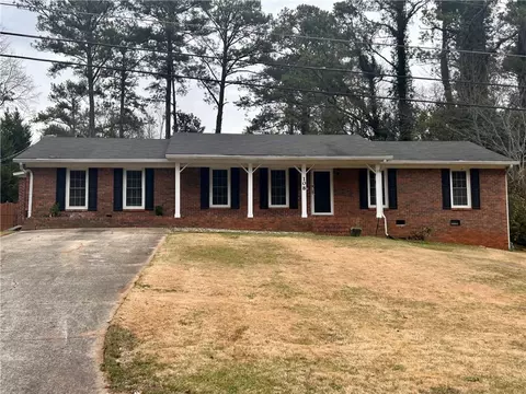 108 Nottingham Dr, Newnan, GA 30263
