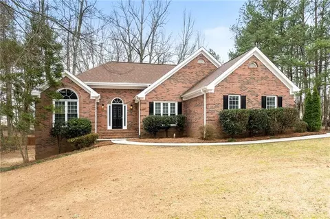 556 Medalist Way SE, Conyers, GA 30094