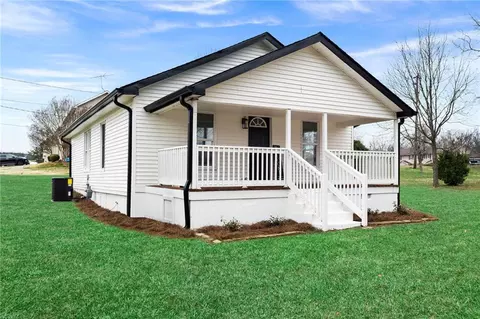 110 Casey St, Adairsville, GA 30103