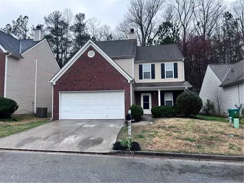 4395 Chestnut Lake Ave, Lithonia, GA 30038