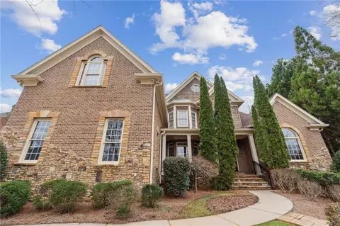8790 Glasgow Pointe Pointe, Duluth, GA 30097