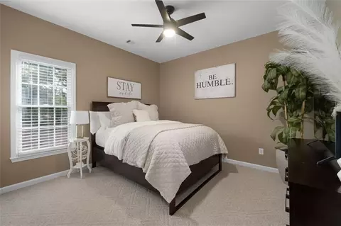Bedroom - 10882 Glenleigh Dr, Duluth, GA 30097 photo 4 of 6