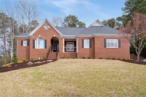 10882 Glenleigh Dr, Duluth, GA 30097