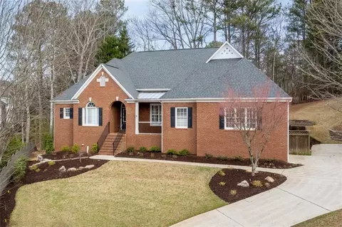 Exterior - 10882 Glenleigh Dr, Duluth, GA 30097 photo 2 of 14