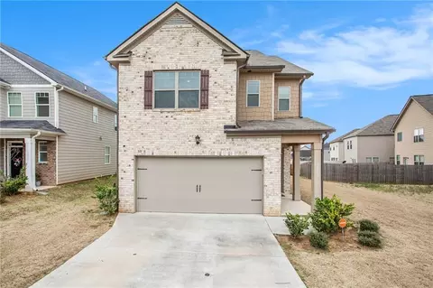 2603 Lovejoy Crossing Dr, Hampton, GA 30228