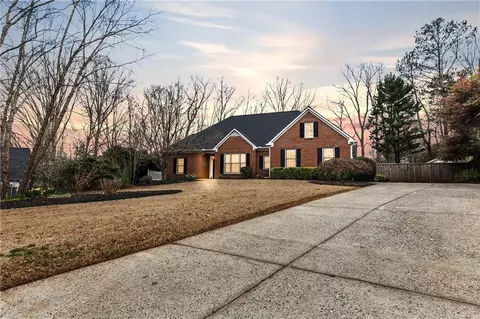 6510 Ivey Meadow Ln, Cumming, GA 30040