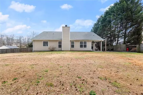 Exterior - 145 Kiley Dr, Hoschton, GA 30548 photo 10 of 12