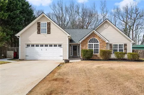 Exterior - 145 Kiley Dr, Hoschton, GA 30548 photo 3 of 12
