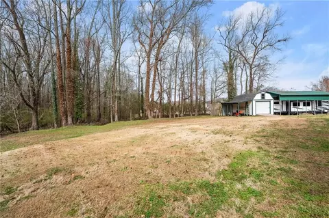 Exterior - 145 Kiley Dr, Hoschton, GA 30548 photo 8 of 12