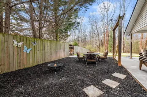 Exterior - 145 Kiley Dr, Hoschton, GA 30548 photo 5 of 12