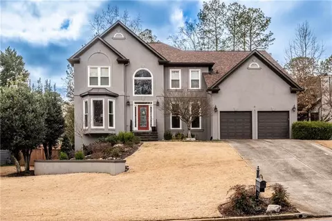 5675 N Hillbrooke Trce, Alpharetta, GA 30005