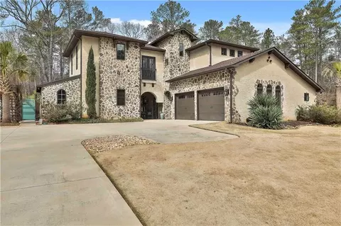 6100 Belle Way Dr, Villa Rica, GA 30180