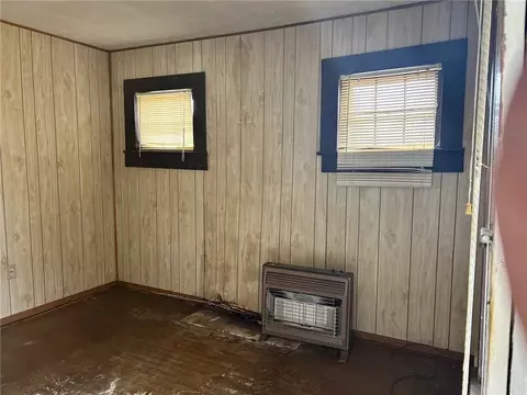 300 Davis Ave, Toccoa, GA 30577 photo 6