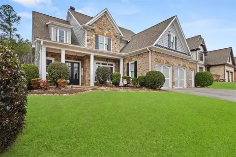 6444 Blue Water Dr, Buford, GA 30518