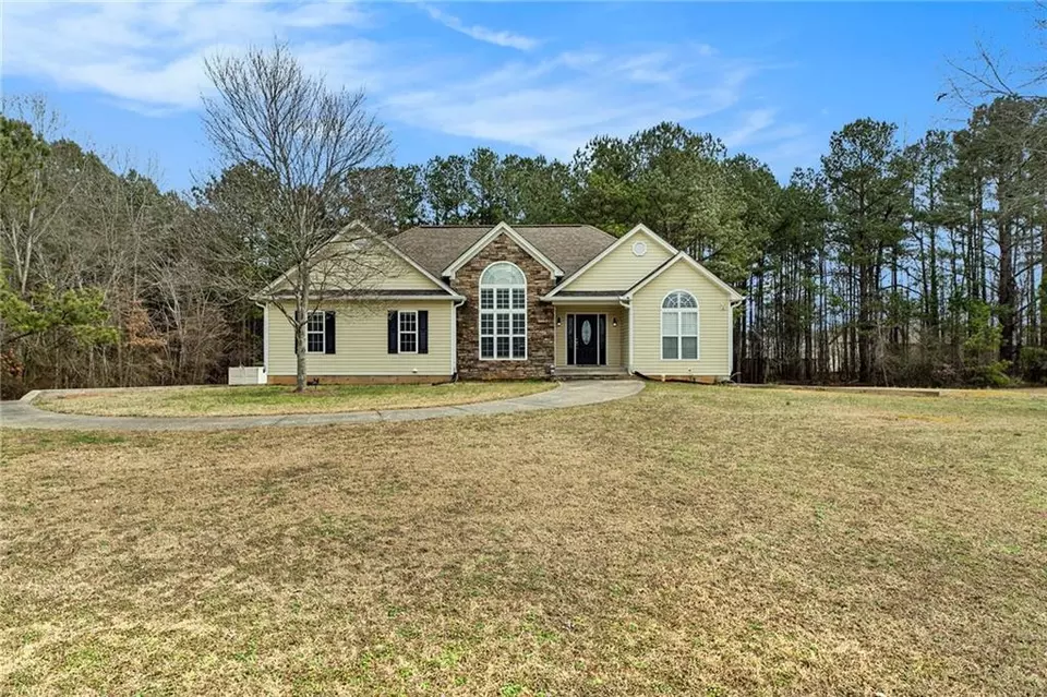 3593 Hiram Lithia Springs Rd SW, Powder Springs, GA 30127 29 Photos