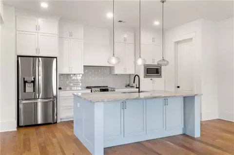 Kitchen - 598 Crescent River Pass, Suwanee, GA 30024 photo 11 of 11