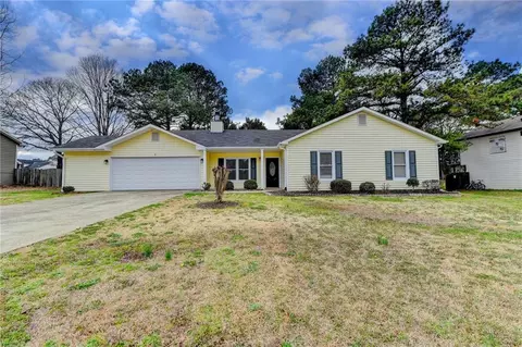1265 Brookton Dr, Dacula, GA 30019