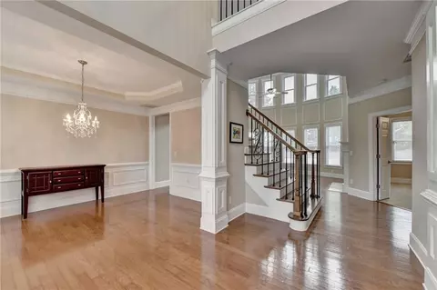Living - 5560 Viewpoint Ct, Suwanee, GA 30024 photo 1 of 11