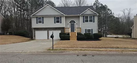 130 Ashbury Dr, Villa Rica, GA 30180