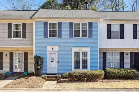 2803 Queen Anne Ct, Sandy Springs, GA 30350