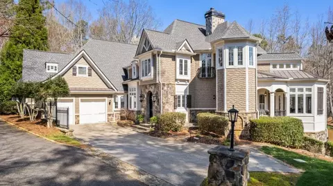 110 Stone Pond Ln, Johns Creek, GA 30022
