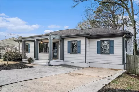 4010 E Johnson Cir, Chamblee, GA 30341 photo 2